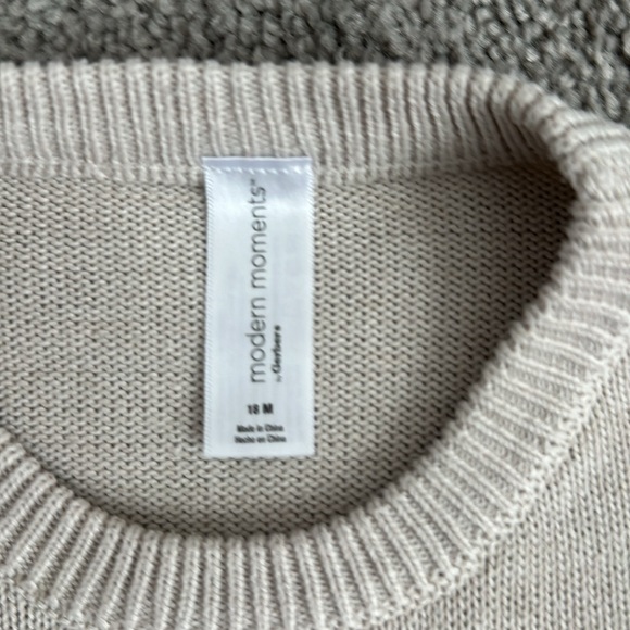 Gerber Modern Moments Neutral Cozy Matching Set size 18 months - Picture 3 of 3